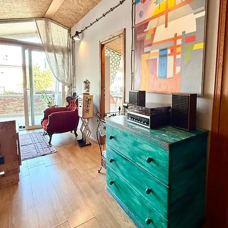 Merkez Deniz Yakını Muhteşem Teras Keyfi Antalya